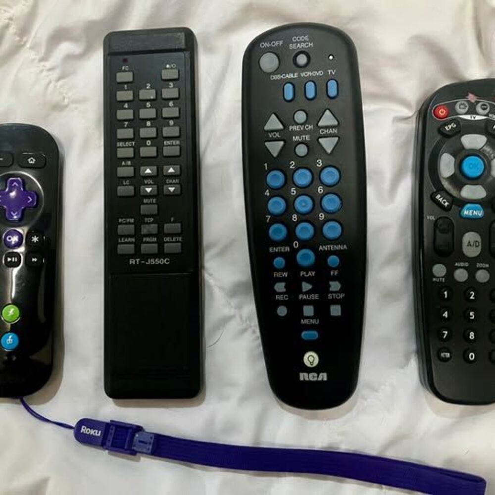 TV & Electronics Remote Control Lot โ $30 OBO